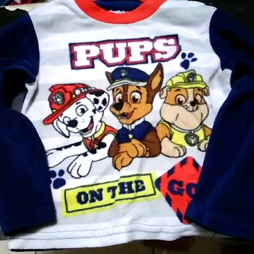 Pajamas top boys S (6)